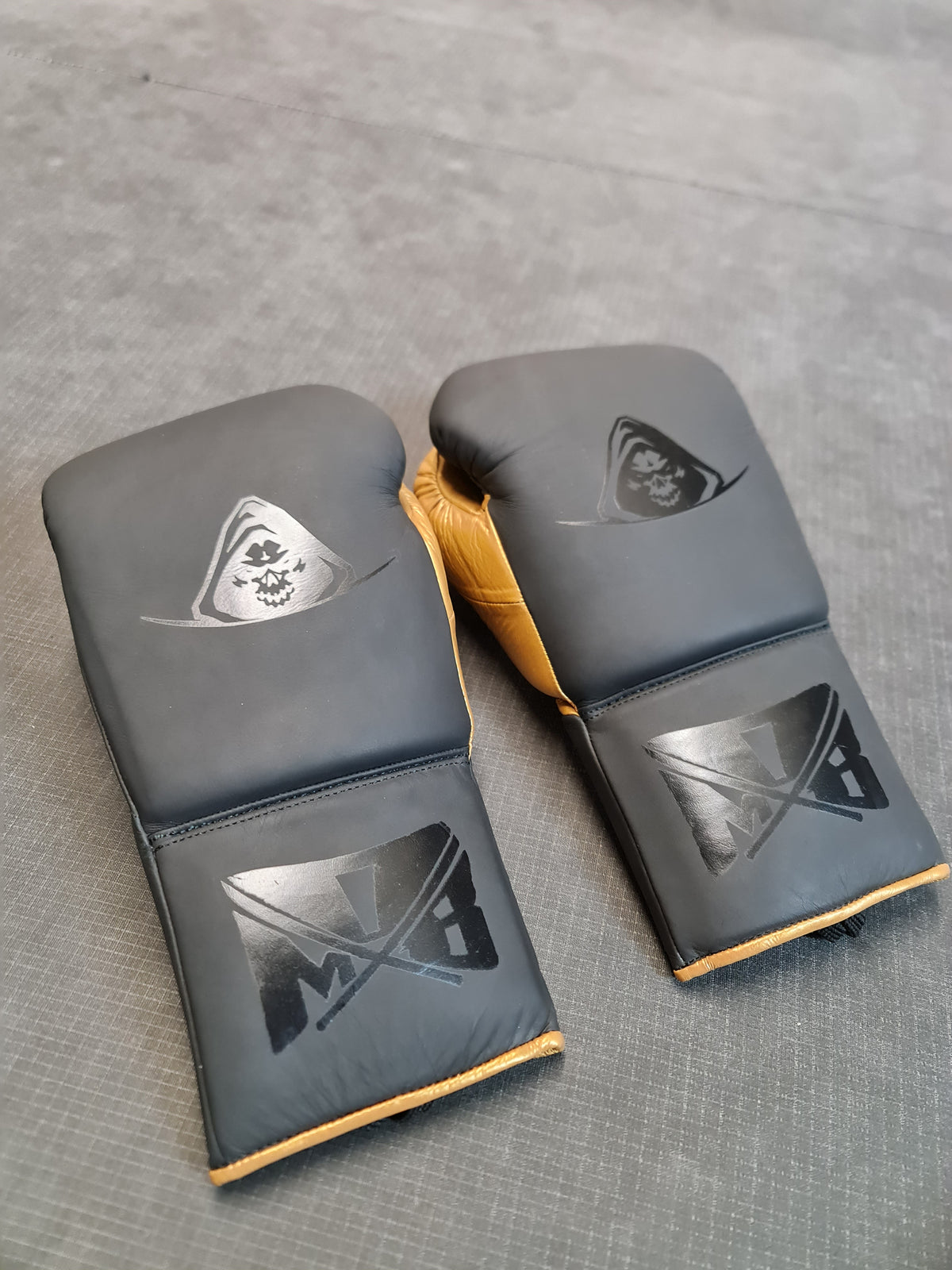 Custom Clynchmob SS Pro Boxing Glove