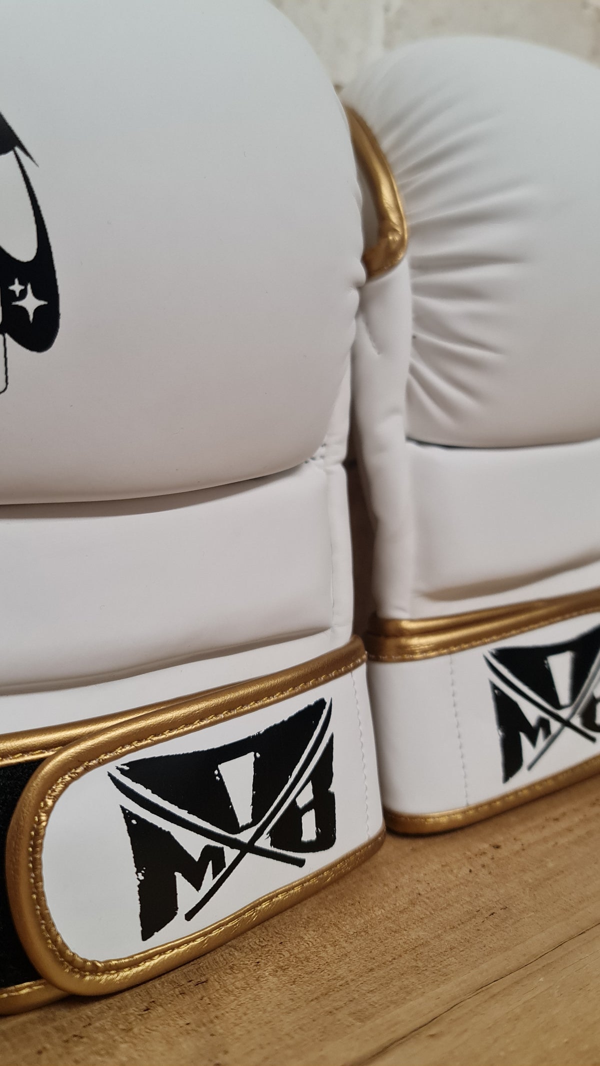 CMX MMA Gloves - White