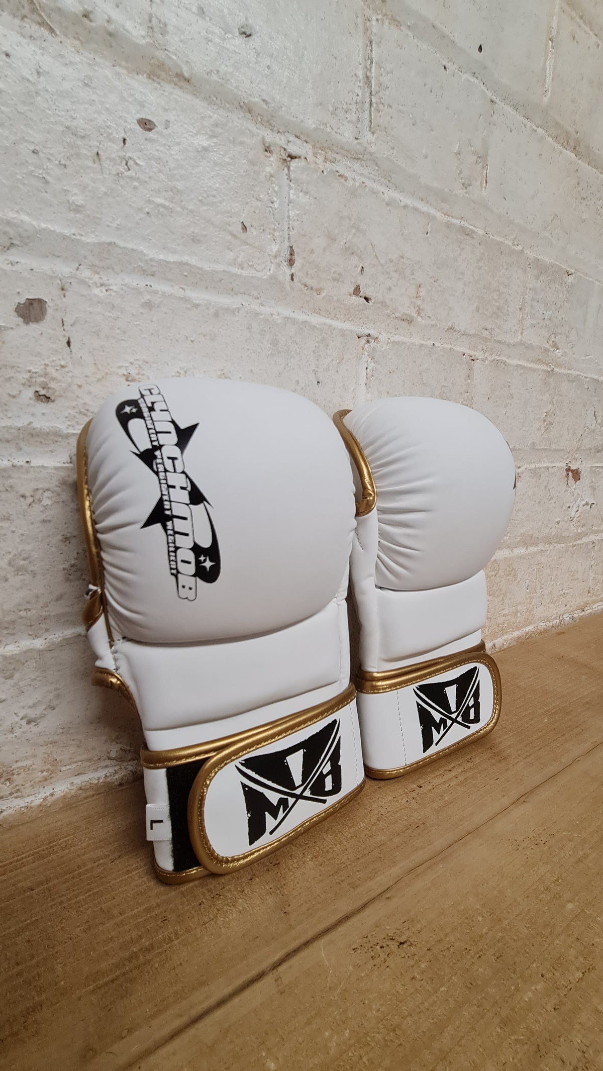 CMX MMA Gloves - White