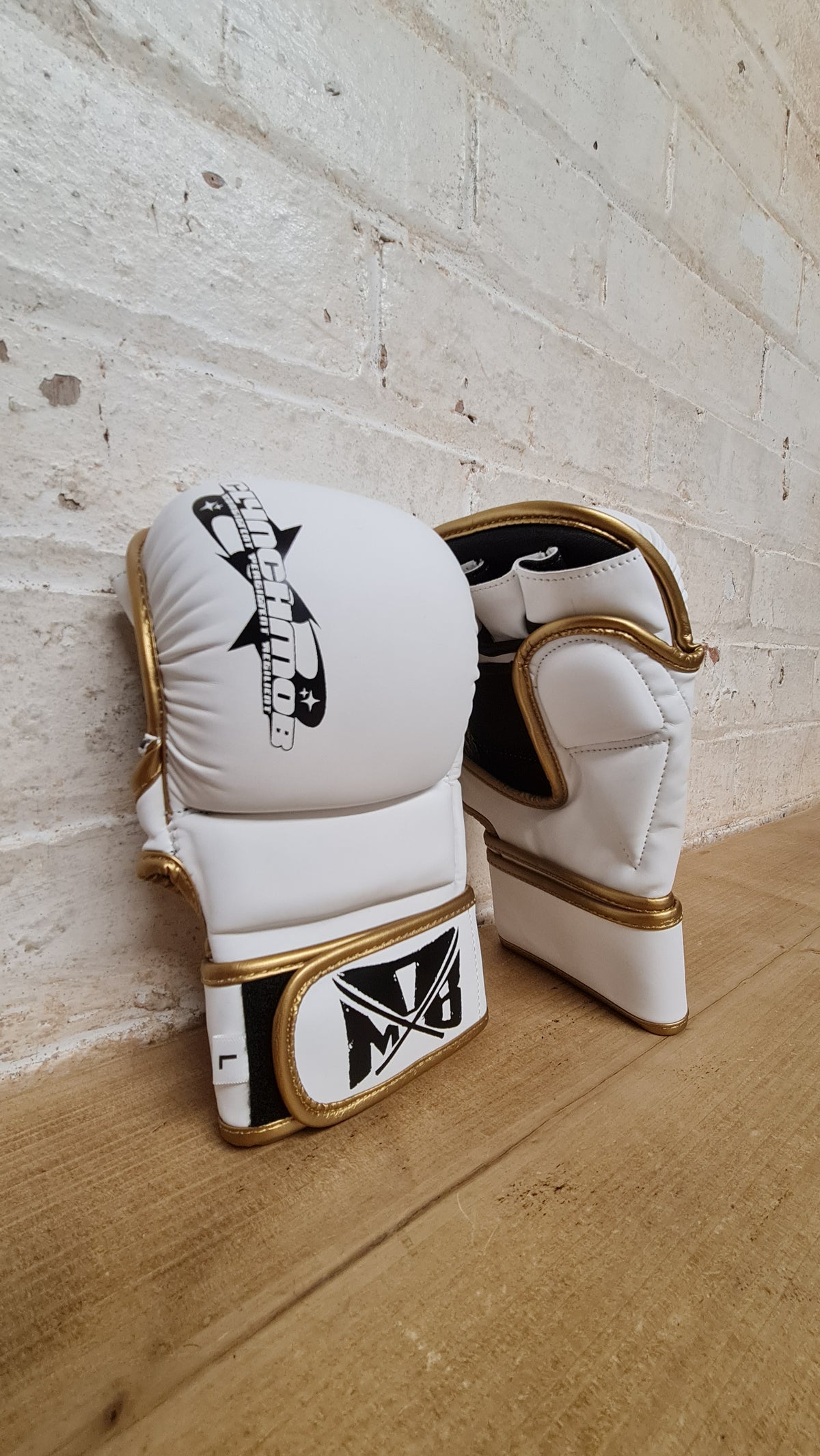 CMX MMA Gloves - White