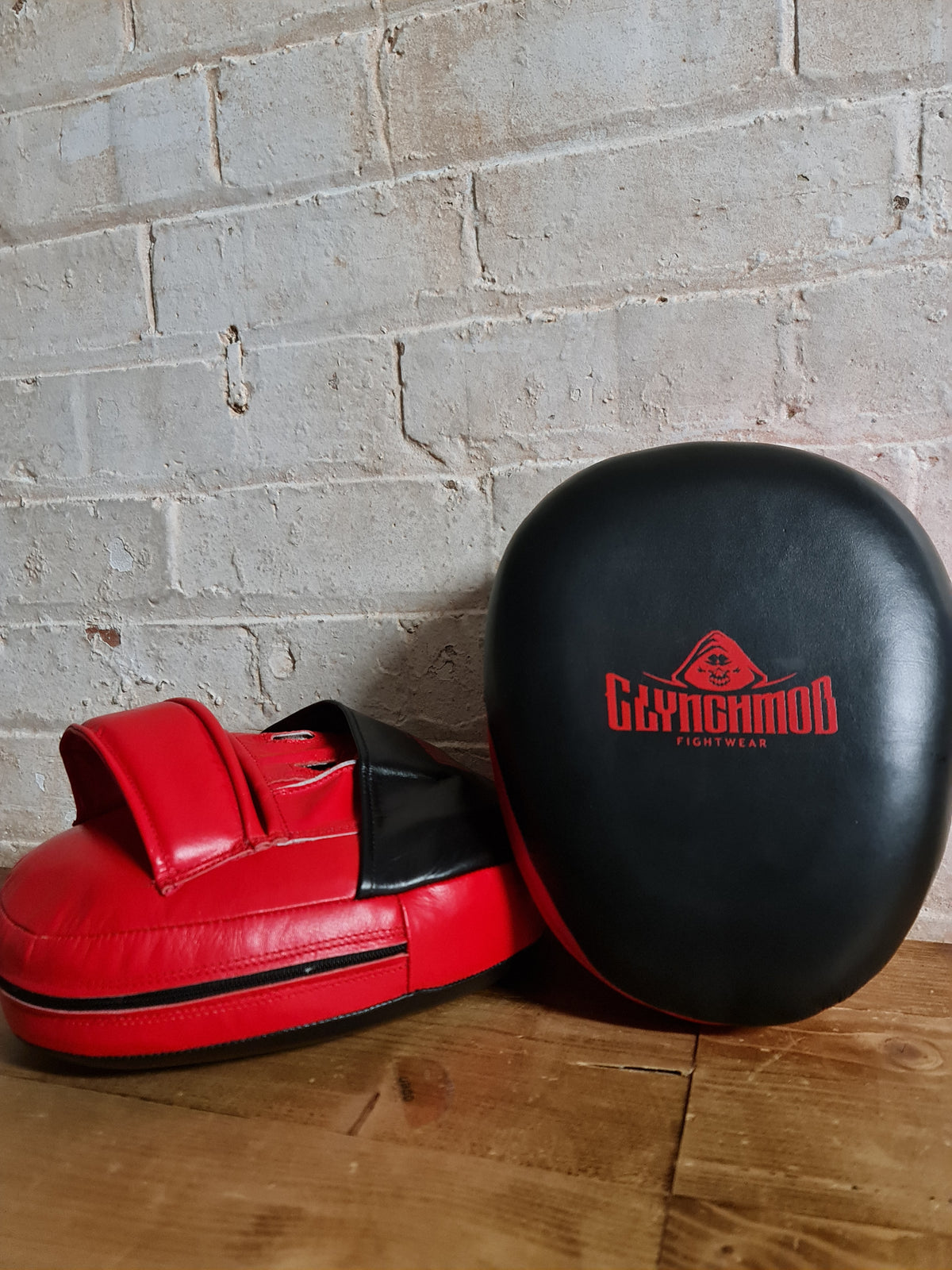 CM Air mitts - Red / black